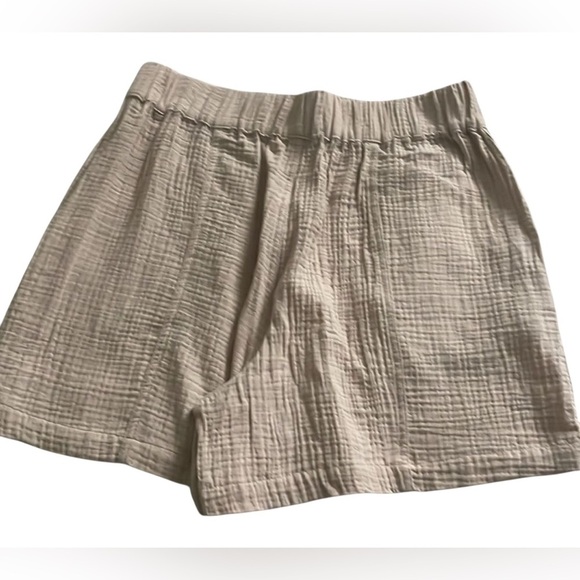 Women’s Magaschoni Khaki Tan Textured 100% Organic Cotton Pull On Shorts Medium - Picture 2 of 5